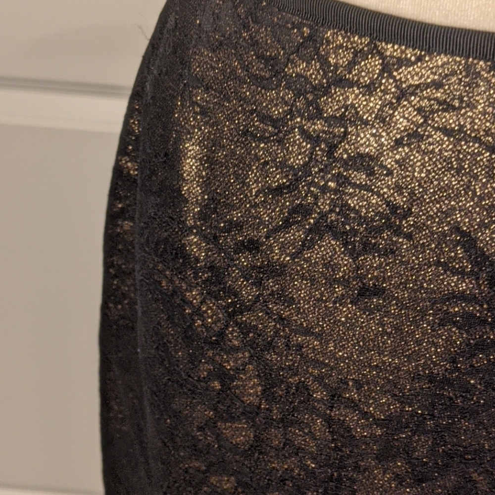 Elie Tahari Gold Shimmer Black Lace Overlay Skirt - Picture 2 of 7